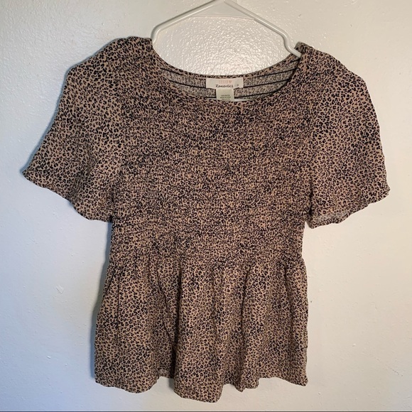 Urban Romantics Leopard Print Peplum Top - Picture 2 of 7